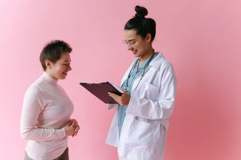 Niet geloofd door uw arts: hoe medische gaslighting de gezondheid van patiënten schaadt